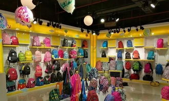 探訪上海福佑門市場(chǎng) 鎧甲勇士箱包店的經(jīng)營之道